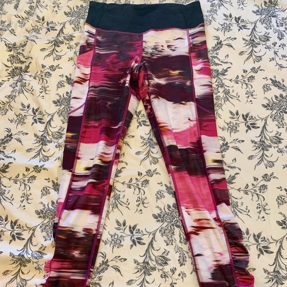 Lululemon Full Length “Speed up” Tight - Picture 4 of 8